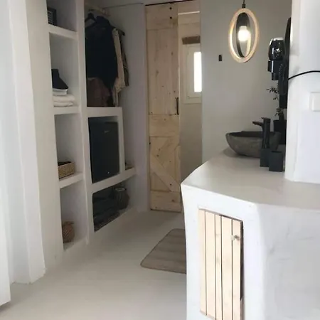 Darsi Kır Evi Kythnos