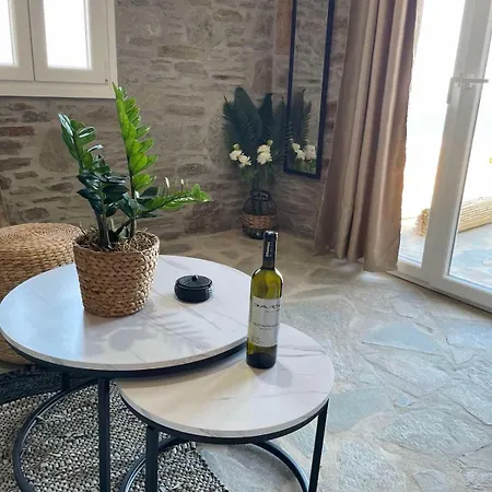 Darsi Kır Evi Kythnos